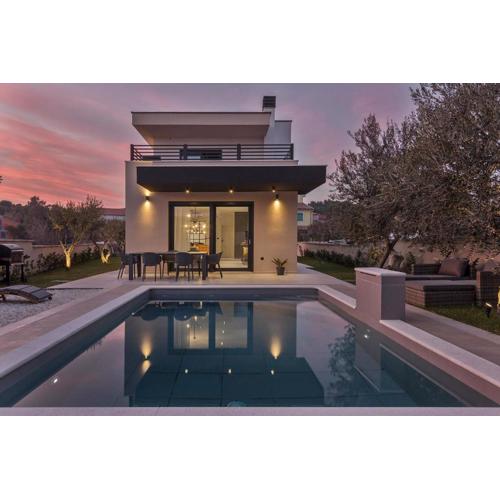 Villa M with Private Pool