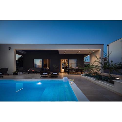 Villa M