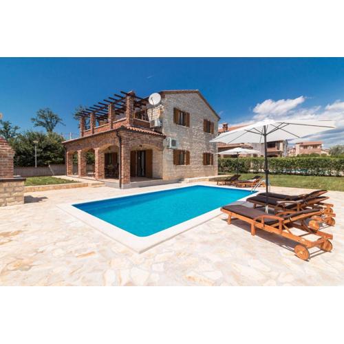Villa Maja in Central Istria for families and kids in a Resort