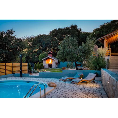 Villa Manda Adriatic with heated pool