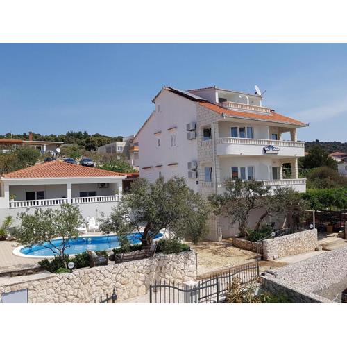 Villa Mandina