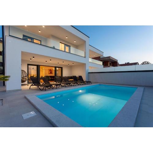 Villa Manhattan