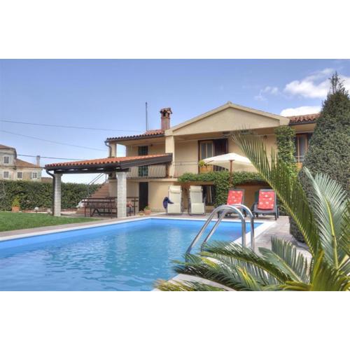 Villa Maria di Torre with private pool near Poreč 4 km from the sea