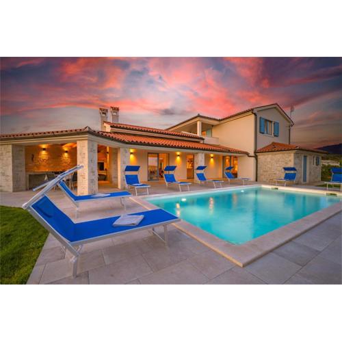 Villa Maria
