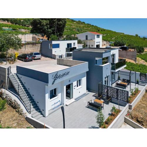 Villa Marija - Holiday Property Gracin
