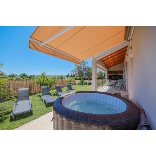 Villa Marinerro completely energy self-sustainable surrounded by olive groves and an orchard