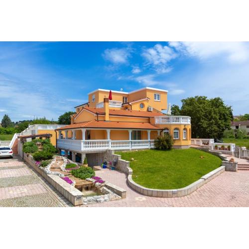 Villa Marko
