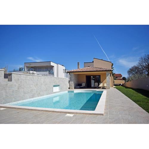 Villa Markulin near Medulin for 8 people only 2km from the beach - pet friendly