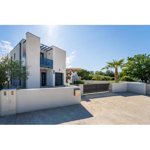 Villa Martina - CROWONDER LUXURY RENT