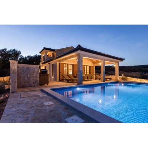 Villa Maslina