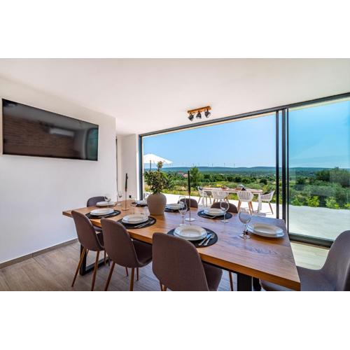 Villa Matea - heated pool, peace, view
