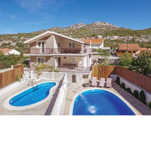 Villa Mateo ****