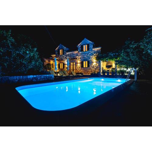 Villa matulic