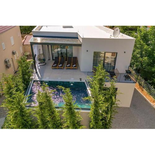 Villa Medellin