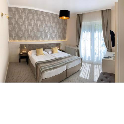 Villa Medici Hotel & Restaurant