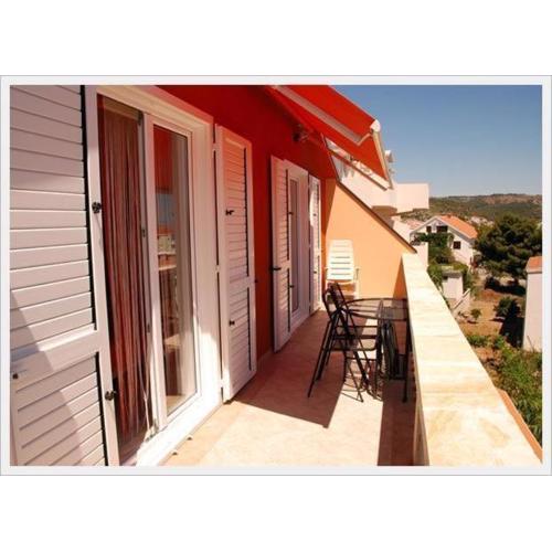 Villa Mediteran, Kleine Ferienwohnung Mit Balkon