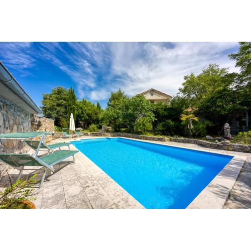 Villa Menta 1