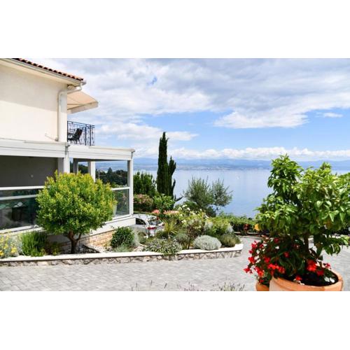 Villa Mia in Medveja - Kvarner Region