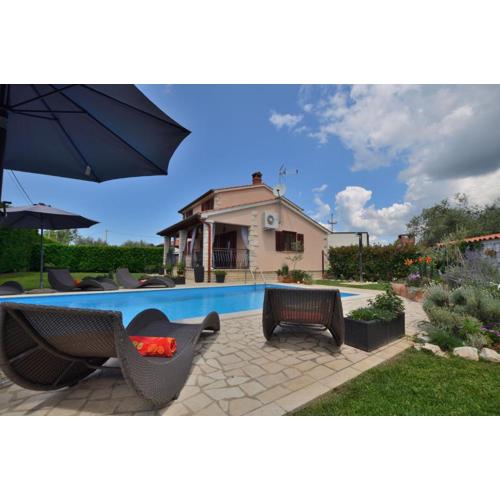 Villa Mia