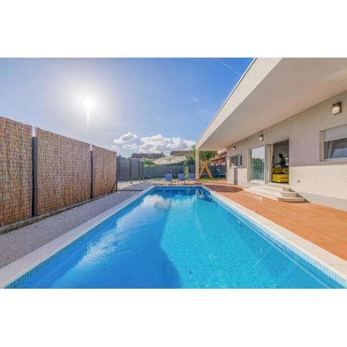 Villa Midnight Moon