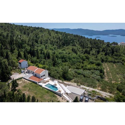 Villa Mikic by Villas Guide