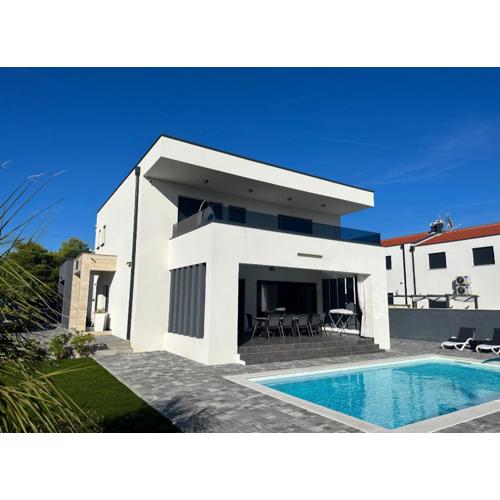 Villa Mila