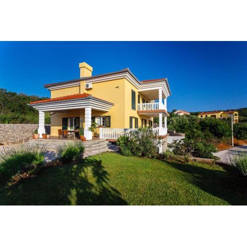Villa Mirela