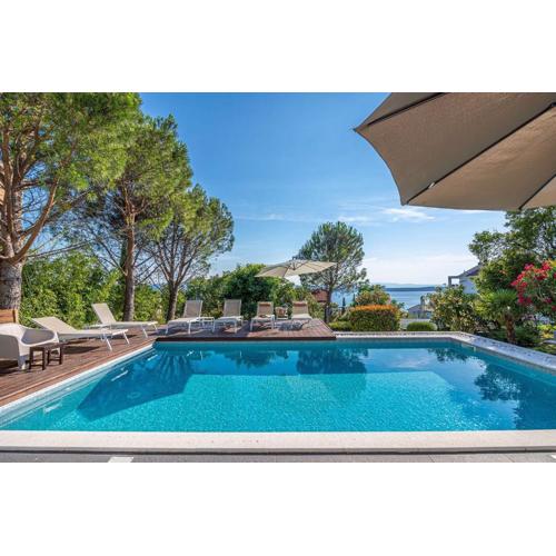 Villa mit Privatpool, Whirlpool, 350 Meter zum Strand