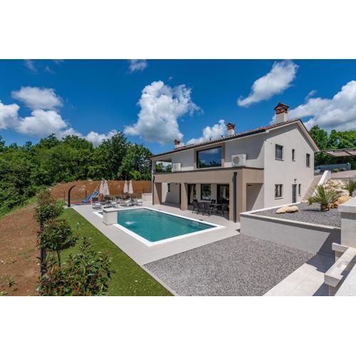 Villa Mochi, a beautiful modern villa in a tranquil enviroment