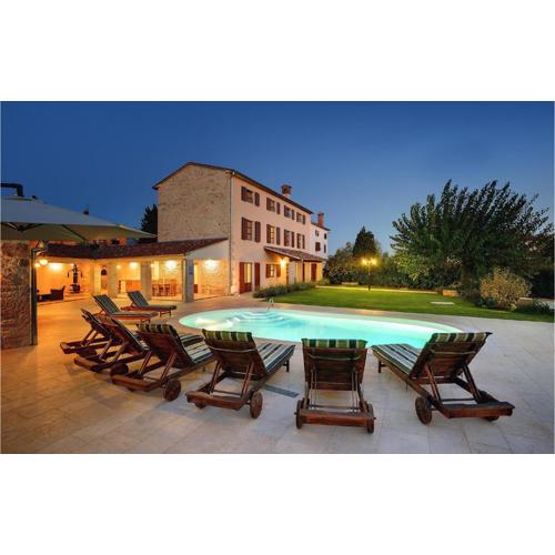 Villa Moncalvo
