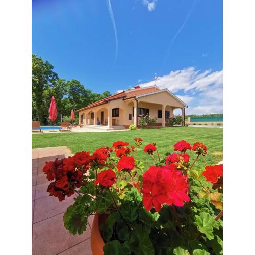 Villa Monika