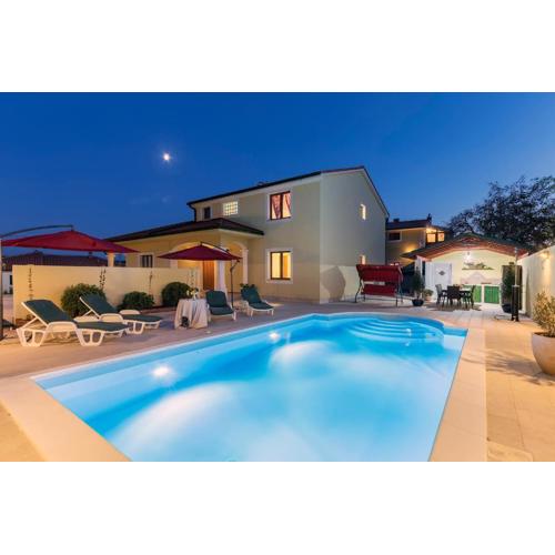 Villa Monique