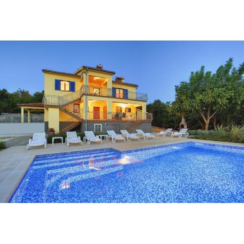 Villa Mytilus, a beautiful villa with a fantastic sea view