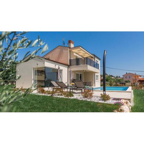 Villa N