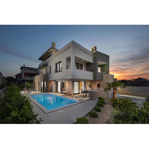 Villa Nadja ZadarVillas
