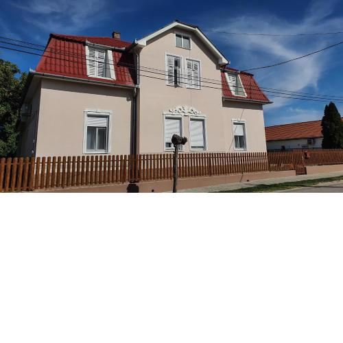 Villa Napsugár