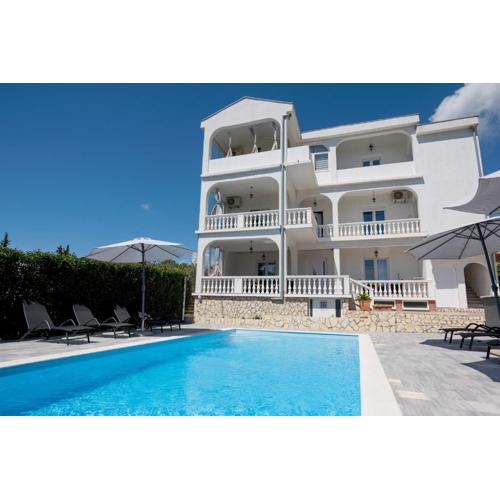 Villa Natura with private pool