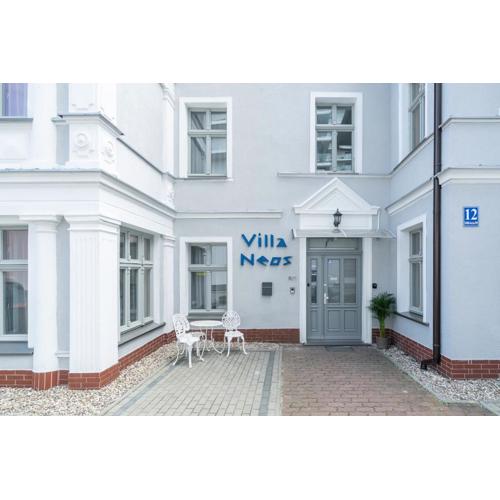 Villa Neos