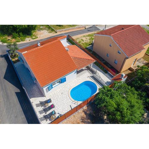 Villa Nika
