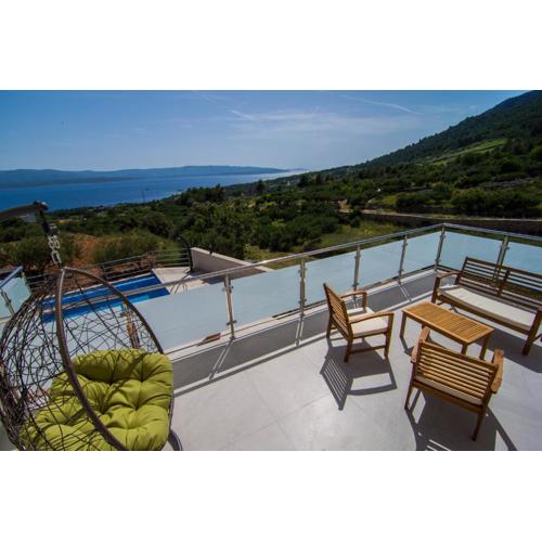Villa Nikola - big terrace apartments