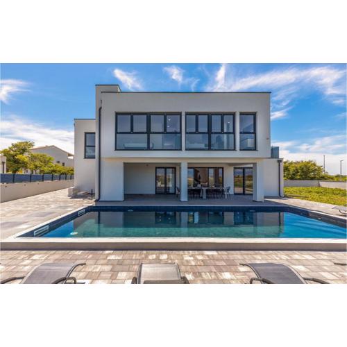 Villa Nin
