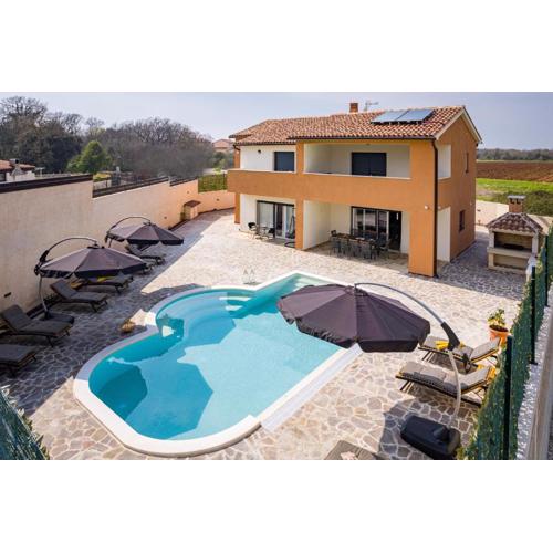 Villa Nur Pula
