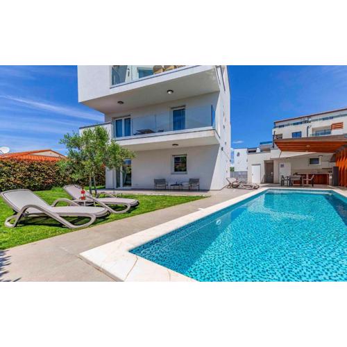 Villa Oceandream - Meerblick - beheizter Pool - Hydromassage
