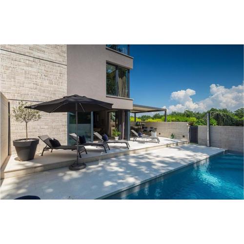 Villa Oliva 2