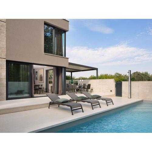 Villa Oliva by Interhome