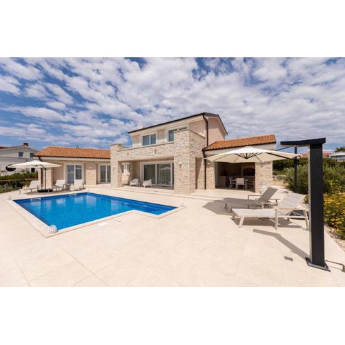 Villa Olive Garden