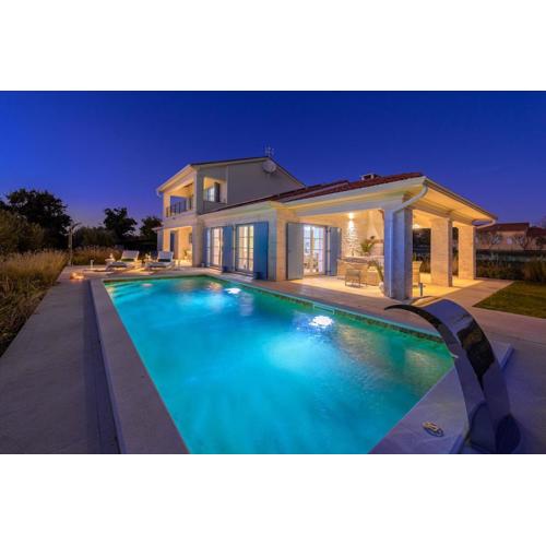 Villa Olive Paradise I by Istrialux