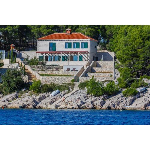 Villa Osibova