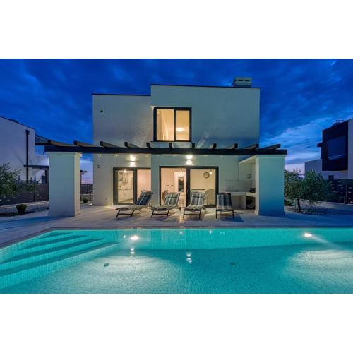 Villa-Osmium Galizana