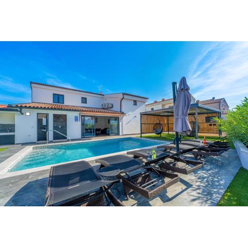 Villa Paradise
